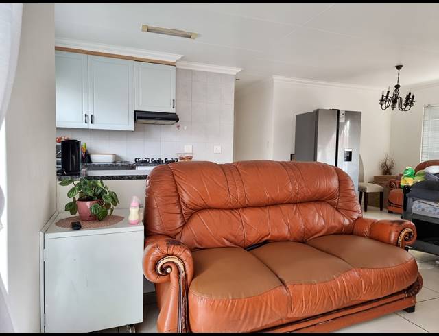4 BEDROOM SIMPLEX RENTED IN ELANDSPARK